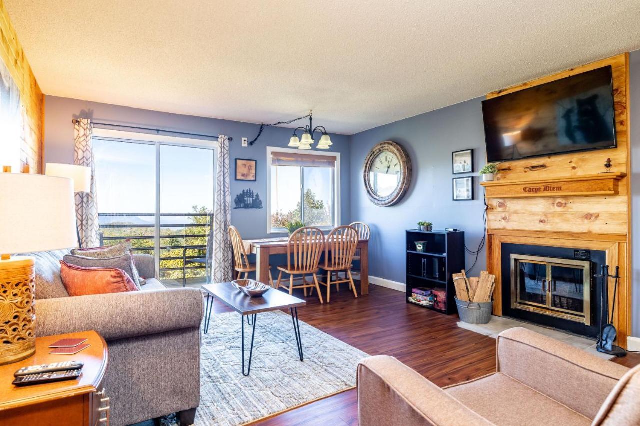 Wow Views!!-Mountain Escape-Outdoor Pool-Close To Downtown-Wifi-Cable-Private Balcony Gatlinburg Exterior foto